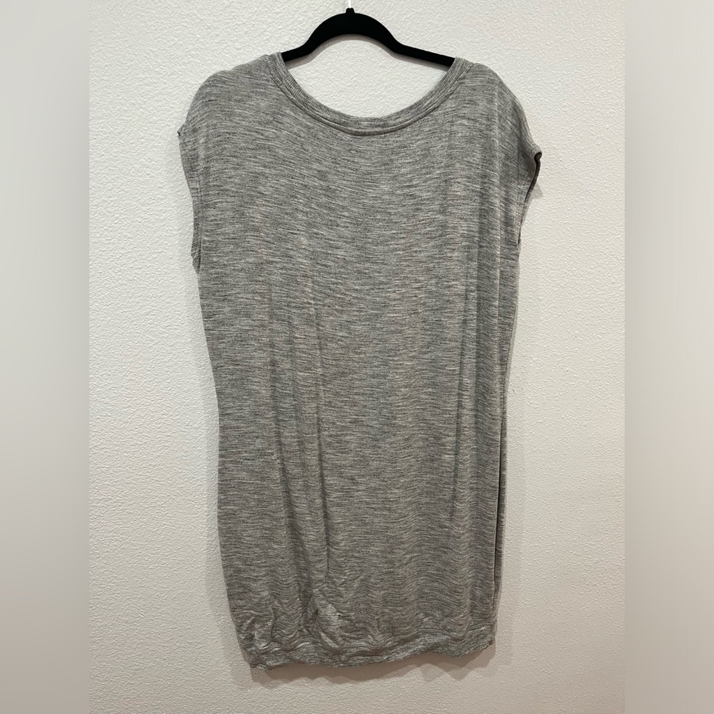 Athlete dress grey